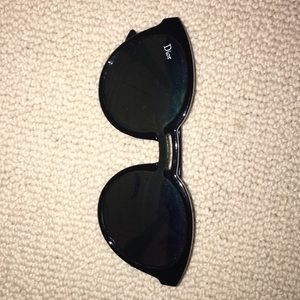 “Dior” mirrored sunglasses